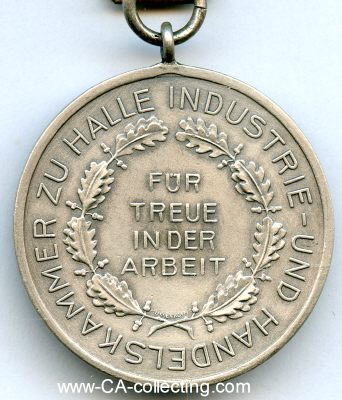 Foto 2 : HALLE/SAALE. Medaille für Treue in der Arbeit der...