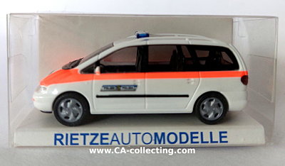 RIETZE MODELLAUTOS - VW SHARAN POLIZEI. In Original...
