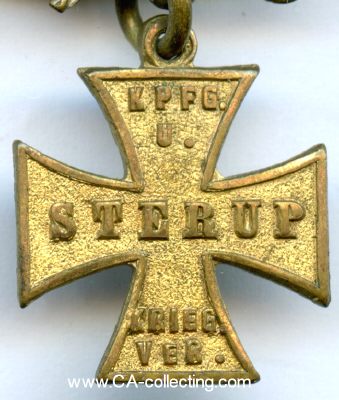 Foto 2 : STERUP. Kreuz des Kampfgenossen- und Krieger-Verein...