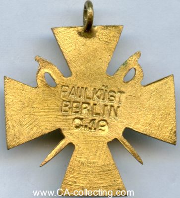 Photo 2 : ALTENKREMPE. Kreuz des Militär-Verein Altenkrempe um...
