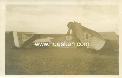 PHOTO 9x14cm: Abgeschossenes französisches Flugzeug.