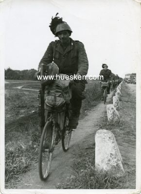 PRESSE-PHOTO 18x13cm um 1940: Italienische Infanterie zu...