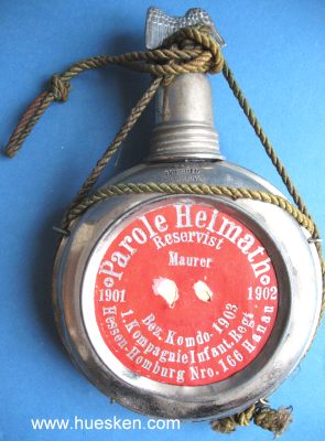 Photo 2 : HANAU. Reservistenflasche für den Reservisten Maurer...