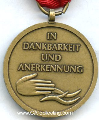 Photo 2 : NIEDERSACHSEN. Hochwasser-Katastrophen-Medaille 2002....
