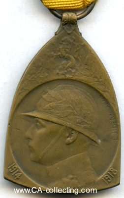 Foto 3 : KRIEGS-ERINNERUNGSMEDAILLE 1914-1918. Bronze 48x31mm am...
