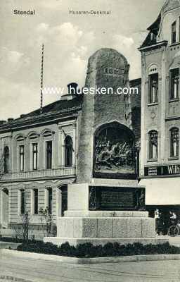 PHOTO-POSTKARTE 'Stendal - Husarendenkmal'. 1919...