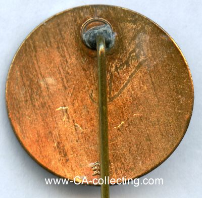 Foto 2 : UNBEKANNTES ABZEICHEN P N 1933 Bronze. 20mm an Nadel....