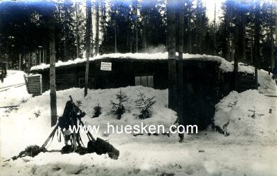PHOTO 9x14cm: Unterstand im Schnee.