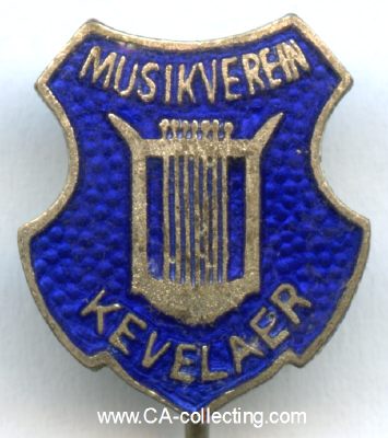 KEVELAER. Abzeichen des Musikverein Kevelaer. Emailliert....