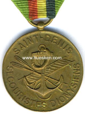 SAINT DENIS SECOURISTES DIONYSIENS. Bronzene Medaille,...