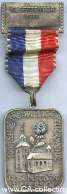 FREIWILLIGE FEUERWEHR UETERSEN. Medaille 1977 '100 Jahre...