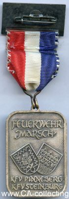 Photo 2 : FREIWILLIGE FEUERWEHR UETERSEN. Medaille 1977 '100 Jahre...