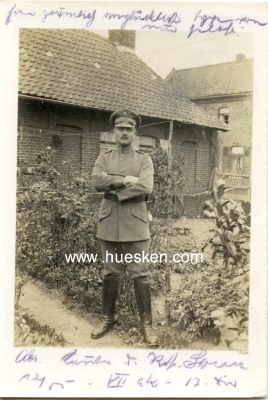 PHOTO 14x9cm: Feldgrauer Soldat stehend. 1915 als...