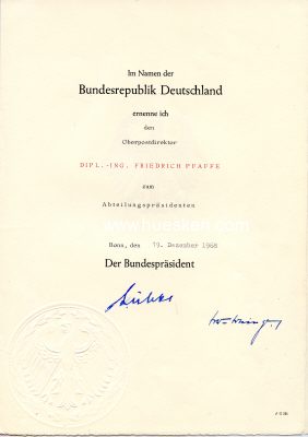 Foto 2 : LÜBKE, Heinrich. Bundespräsident und...