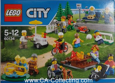 LEGO - CITY 60134 - STADTBEWOHNER. Neuwertig. In original...