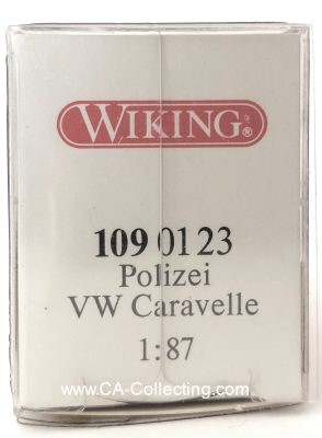 Foto 2 : WIKING 1090123 - POLIZEI VW CARAVELLE. In Original...