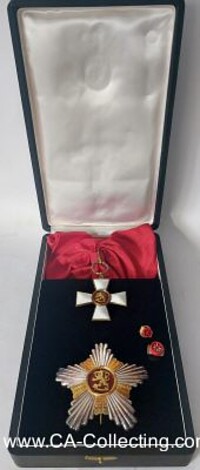 ORDER OF THE LION OF FINLAND GRAND CROSS SET