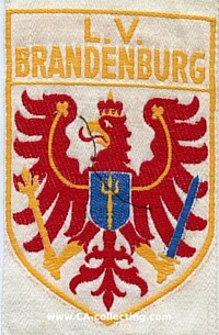 STAHLHELMBUND-ÄRMELABZEICHEN 'L.V. BRANDENBURG'.