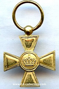 SERGEANTS MILITARY SERVICE CROSS 1st CLASS 1913 FOR 15 YEARS SERVICE.