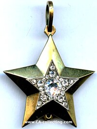 GILDED STAR FOR A MARSHAL WITH SIMILIE DIAMOND.