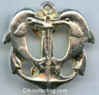 SILVER PERFORMANCE BADGE FOR COMBAT SWIMMERS.