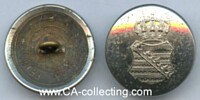 SILVERED BUTTON WITH ARMS 25mm