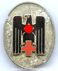 UNKNOWN RED CROSS BADGE.