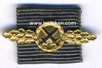 FLYING CLASP FOR GROUND SUPPORT SQUADRONS GOLD