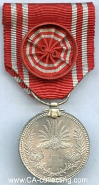 JAPANESE RED CROSS MEDAL 2nd CLASS SPECIAL MEMBER